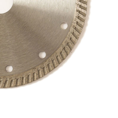 熱い出版物良質6inch 『長い切断生命の150×1.4/2.4×10×22.23mmの磁器のダイヤモンドBlade65Mnの鋼鉄ボディ