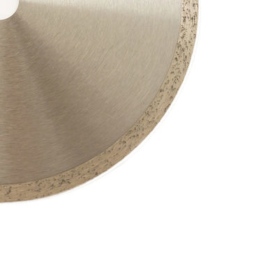長い生命との陶磁器のための冷たい出版物9inch 230×1.8/2.6×10×22.23mmの連続的な縁のダイヤモンドの刃
