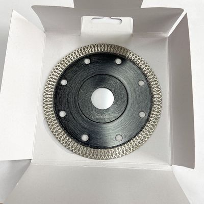 HUACHANGの熱い出版物5inch 125x0.8/1.2x10x22.23mmの青い円のダイヤモンドは一般目的については陶磁器鋸歯煉瓦を