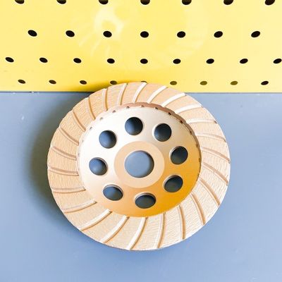 HuaChang用具6inchは150mmのダイヤモンドの具体的な、石造り、建築材料のための連続的なターボ粉砕のコップの車輪を焼結させた