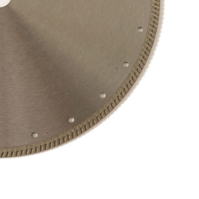 14inch 『一般目的、陶磁器、大理石および具体的のための350×2.2/3.2×10×25.4mmターボのダイヤモンドの刃の冷たい出版物